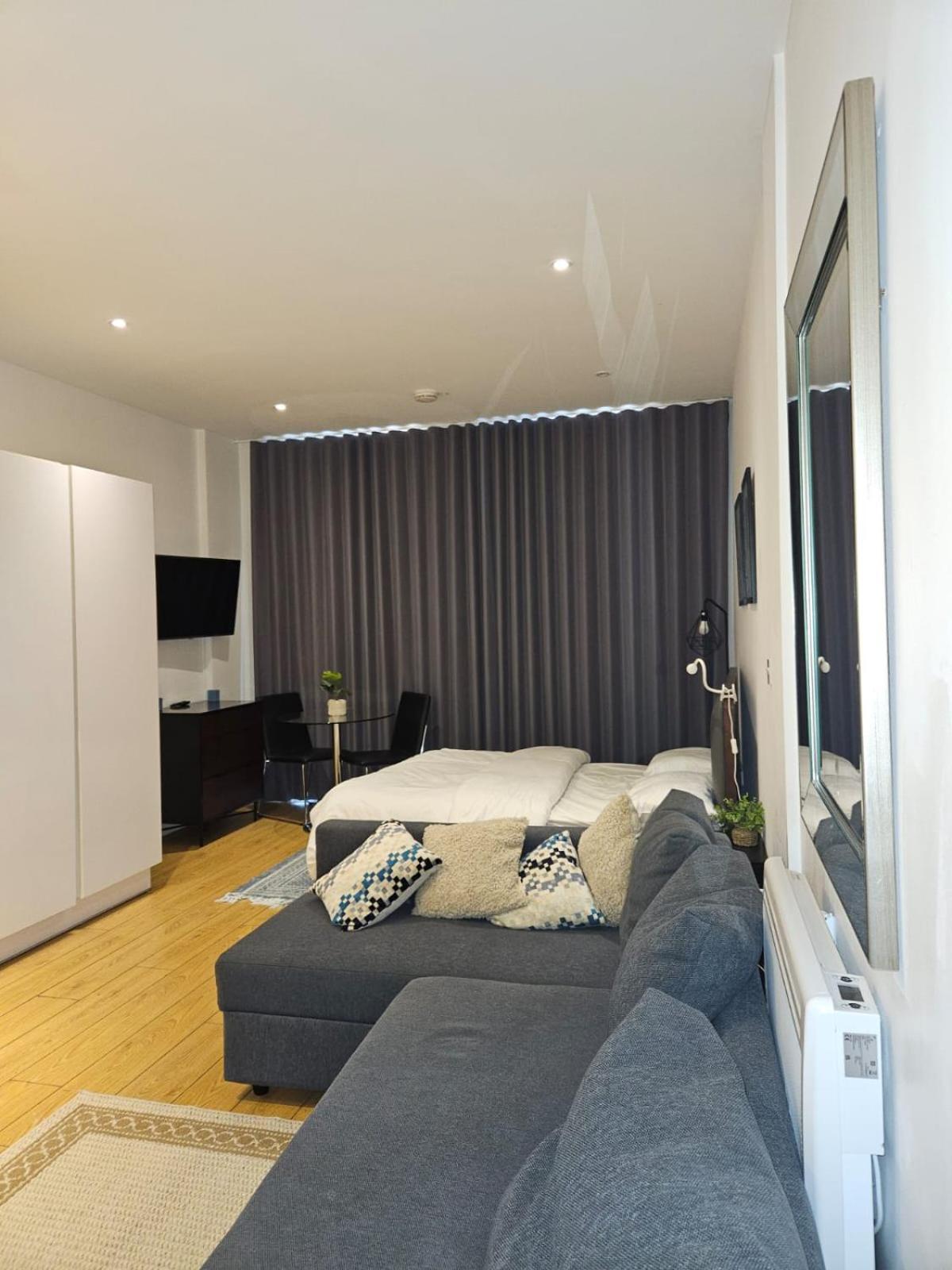 Classic Studio For 4 In Piccadilly Soho Central London Vr3 מראה חיצוני תמונה